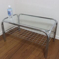 ガラステーブル