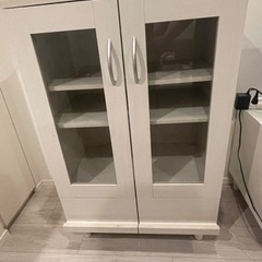 家具 食器棚（歪みあり）