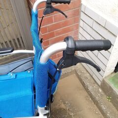ひばりヶ丘駅最寄の新座市より/車椅子/車イス/折りたたみ式/介助式/ケアテックジャパン/Care-tec Japanの画像
