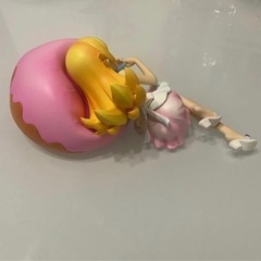 忍野忍(おしのしのぶ) ドーナツクッション フィギュア 物語シリーズ プライズ品  美少女 夏 ビーチウェアの画像