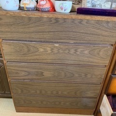 古い整理ダンス