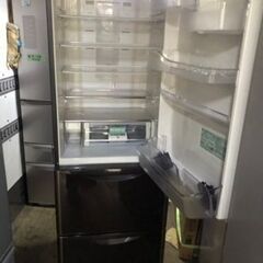 NO 266 ?福岡市内配送設置無料✨?　冷蔵庫・冷凍庫 真空チルド R-S3700FV(XT) [クリスタルブラウン]