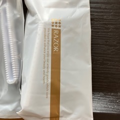 ホテルのカミソリ10本の画像