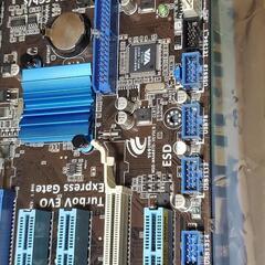 終了しました。ASUS M4A88TD-V EVO/USB3 ATX　SocketAM3 パソコン PCパーツの画像