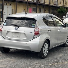 トヨタ　アクア　平成24年　走行距離4万キロ　車検2年間　プッシュスタートの画像