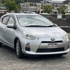 トヨタ　アクア　平成24年　走行距離4万キロ　車検2年間　プッシ...
