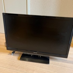 TOSHIBA 東芝　液晶カラーテレビ　24インチ