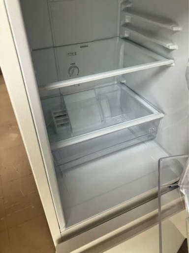 冷蔵庫　2023製