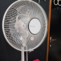 【お買い上げありがとうございました】東芝　扇風機　F-DLR100　2013年製　リモコンありません。ek-483y2の画像