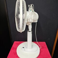 【お買い上げありがとうございました】東芝　扇風機　F-DLR100　2013年製　リモコンありません。ek-483y2の画像