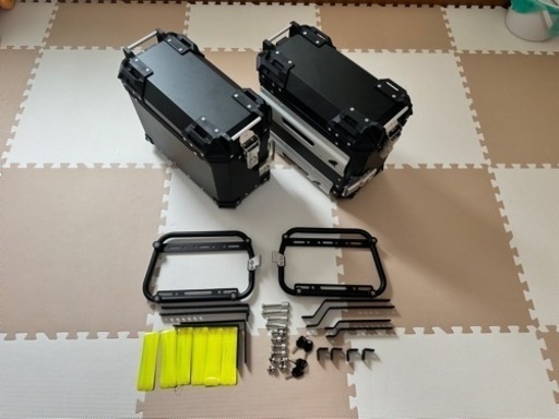 バイク用汎用パニアケース 38L