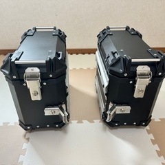 バイク用汎用パニアケース 38L　の画像