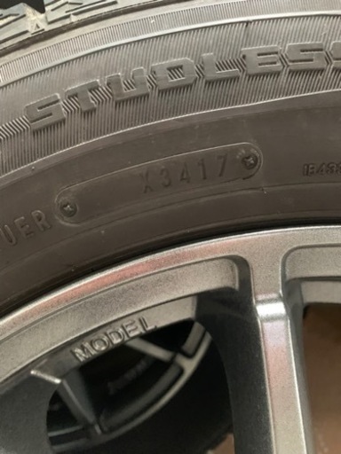 ダンロップ　ウィンターマックス　215/60R17 PCD114.3×5穴　アルミホイール4本セット！