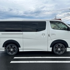 H24 NV350 キャラバン　コミコミ価格の画像