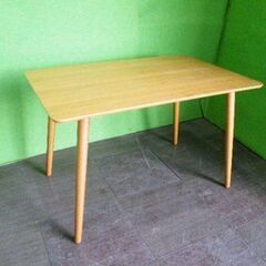 【天板キズあり】木製ディスプレイテーブル W120cm×D75c...