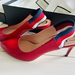 Gucciグッチ　スリングバック パンプスの画像