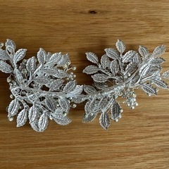 服/ファッション アクセサリー ブローチの画像