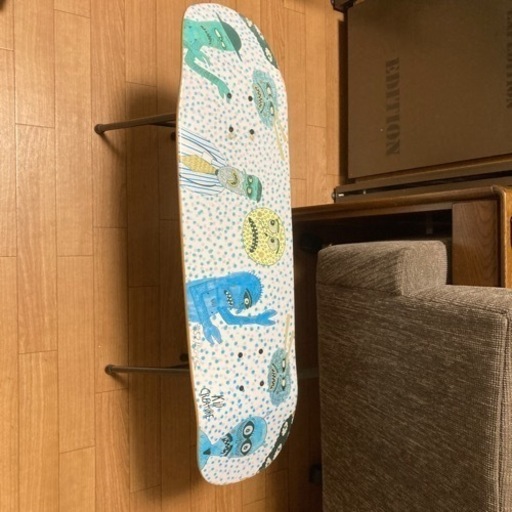 KID CREATURE スケートボード デッキテーブル