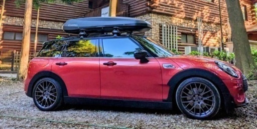 INNO ルーフボックス ファントム2020 MINI クラブマンに装着