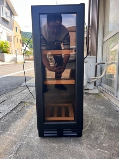中古　三ツ星貿易製ワインセラー　MLY-60C　詳細は下記の通りになります。 型式　MLY-60C