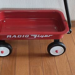 中古　ラジオ　フライヤー　子供用押し車？　まあまあ美品です　