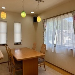 カリモク　ダイニングテーブルセットの画像