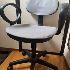 【中古】椅子キャスター付き※引き取り限定　