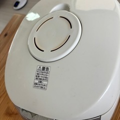 炊飯器の画像