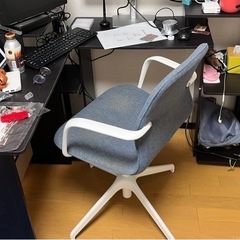 家具 テーブル　椅子の画像