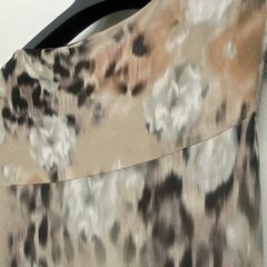 Maxmara　マックスマーラ　ノースリーブ柄トップスの画像