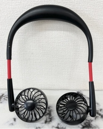 【中古品】USB充電式 首掛け 扇風機 ネックツインファン 3段階風量 携帯扇風機 熱中症対策 生活家電