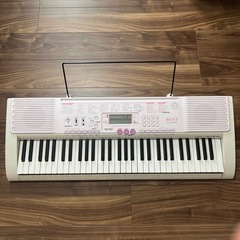 【取引決定】CASIO ピアノ 光ナビ