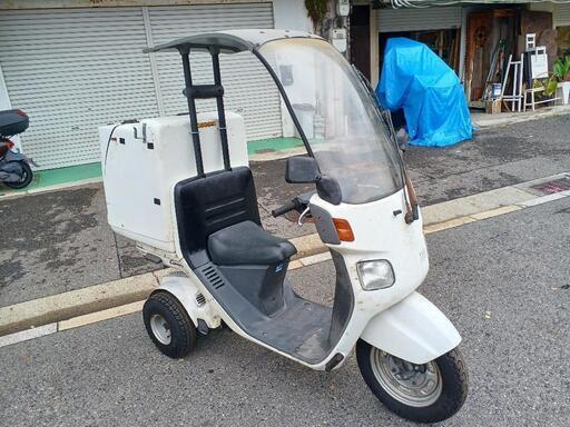 あれば便利　ジャイロキャノピー大型ボックス付き