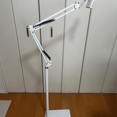 タブレットスタンド・スマホホルダー