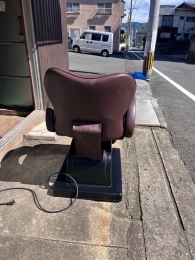 電動シャンプー椅子