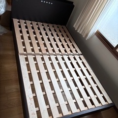◼️更に値下げしました◼️ フランスベッド(セミダブル)の画像