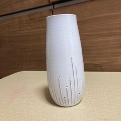 花瓶　高さ20センチ口の直径6.5センチの画像