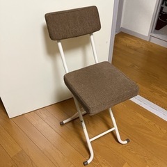 0円無料【引取り限定】折りたたみ椅子