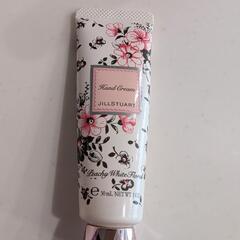 ジルスチュアート　ハンドクリーム