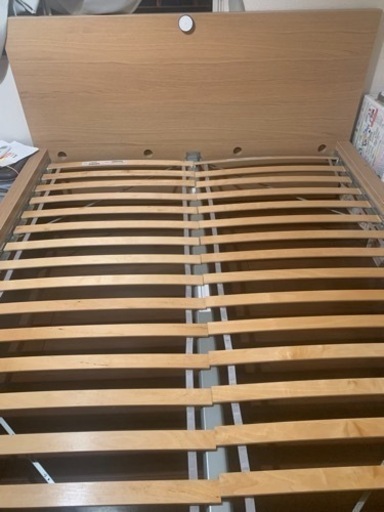 家具　ベッド　クイーン　IKEA