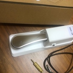 サスティンペダル
