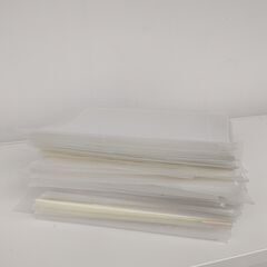 ワイヤーネット　ワイヤーバスケット　クリアファイル約100枚　中古　雑貨　台所　洗面　壁　インテリアの画像