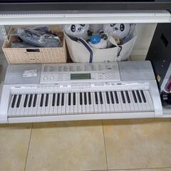 ★ジモティ割あり★ カシオ ミュージカルキーボード   ／クリー...