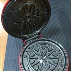ライトニングマックィーンのワッフルメーカー DisneyPixarカーズ Carsの画像