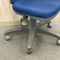 オフィス用椅子の画像