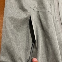 UNIQLO ウィンドブレーカーの画像