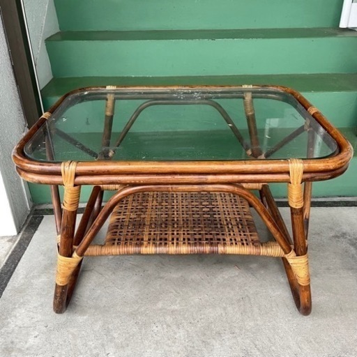 ラタン ガラス天板テーブル　籐　家具