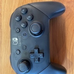 任天堂switch Proコントローラーの画像