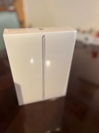 新品Apple iPad第9世代シルバー64G WiFiモデル3台あります！45,000円