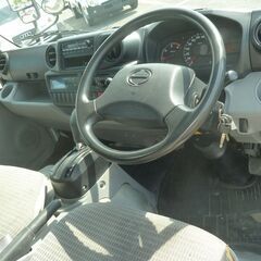 H25日野 デュトロ 1.7トン冷凍車2室式-30℃AT ホワイト　ETC　バックカメラ　左電格ミラー　集中ドアロック　ABS　エアバック　車庫灯　車幅灯　　車検R8/2　　16930　の画像